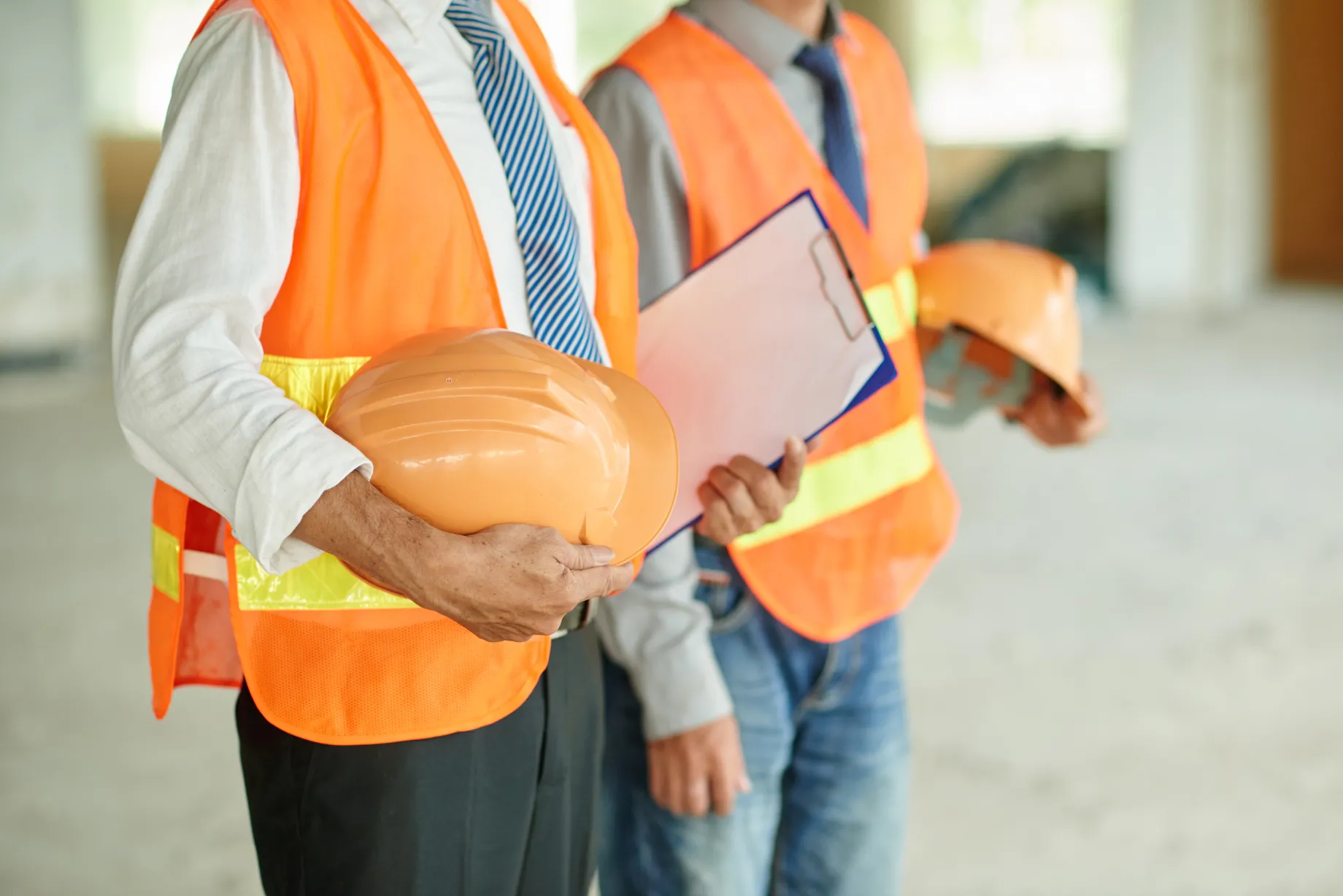 Rappresentanti dei lavoratori per la sicurezza con DPI in ambiente lavorativo