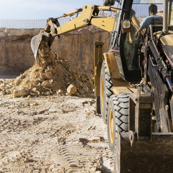 Corso di formazione per lavoratori addetti alla conduzione degli escavatori idraulici, caricatori frontali e terne