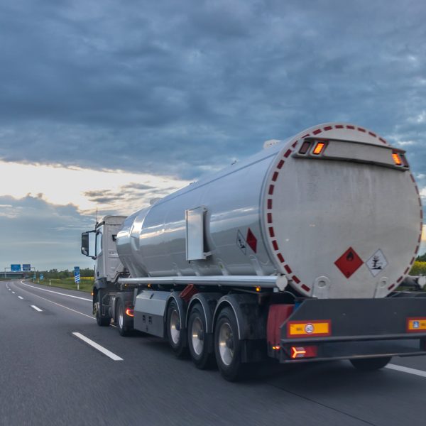 Corso di Formazione per lavoratori sui rischi inerenti il trasporto e la movimentazione di merci pericolose (ADR)